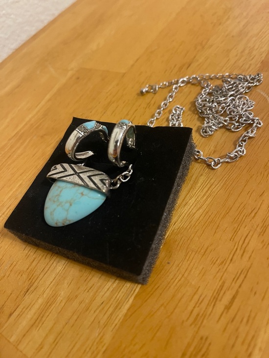 Jewelry - Turquoise Teardrop Pendant Necklace with Silver Accents & small hoop earrings